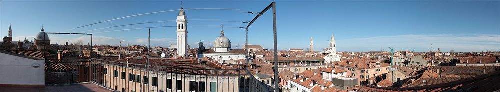 Bed & Venice - Casa Per Ferie La Pieta Exterior photo